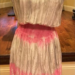 Colorful pink and grey dress by Skemo